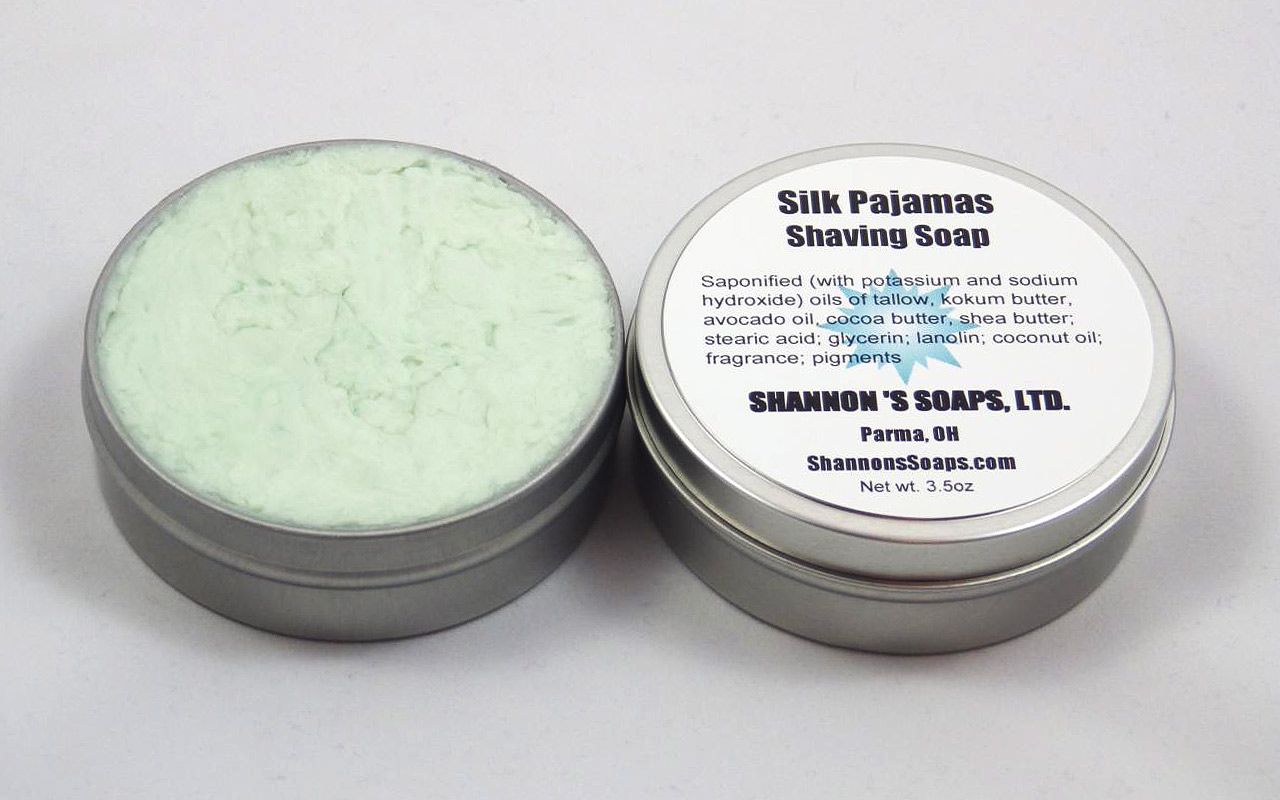 Opakowanie mydła do golenia Shannon's Soaps Silk Pajamas Shaving Soap