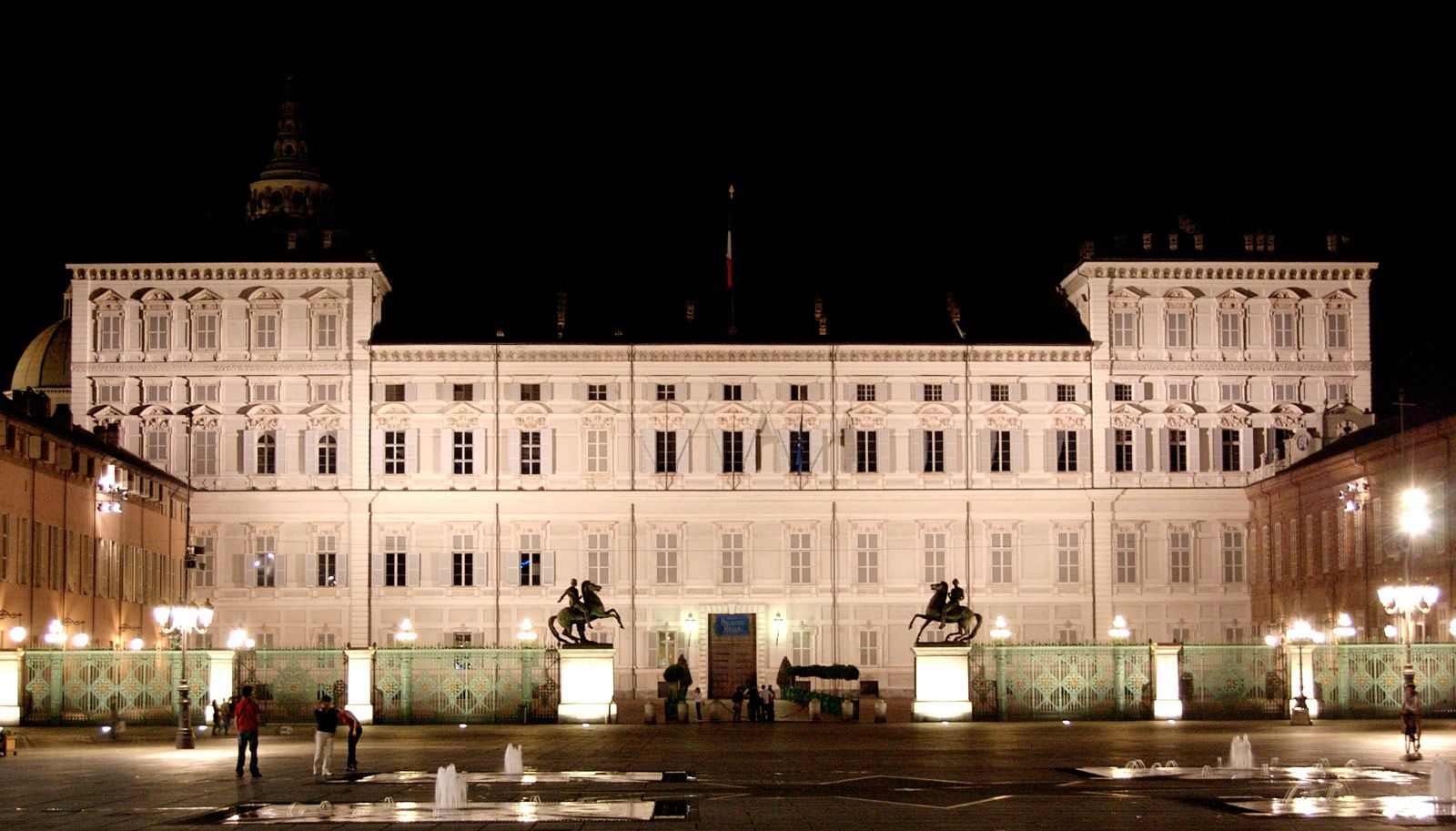 Pałac Królewski w Turynie (Palazzo Reale di Torino) – zdjęcie Wikipedia