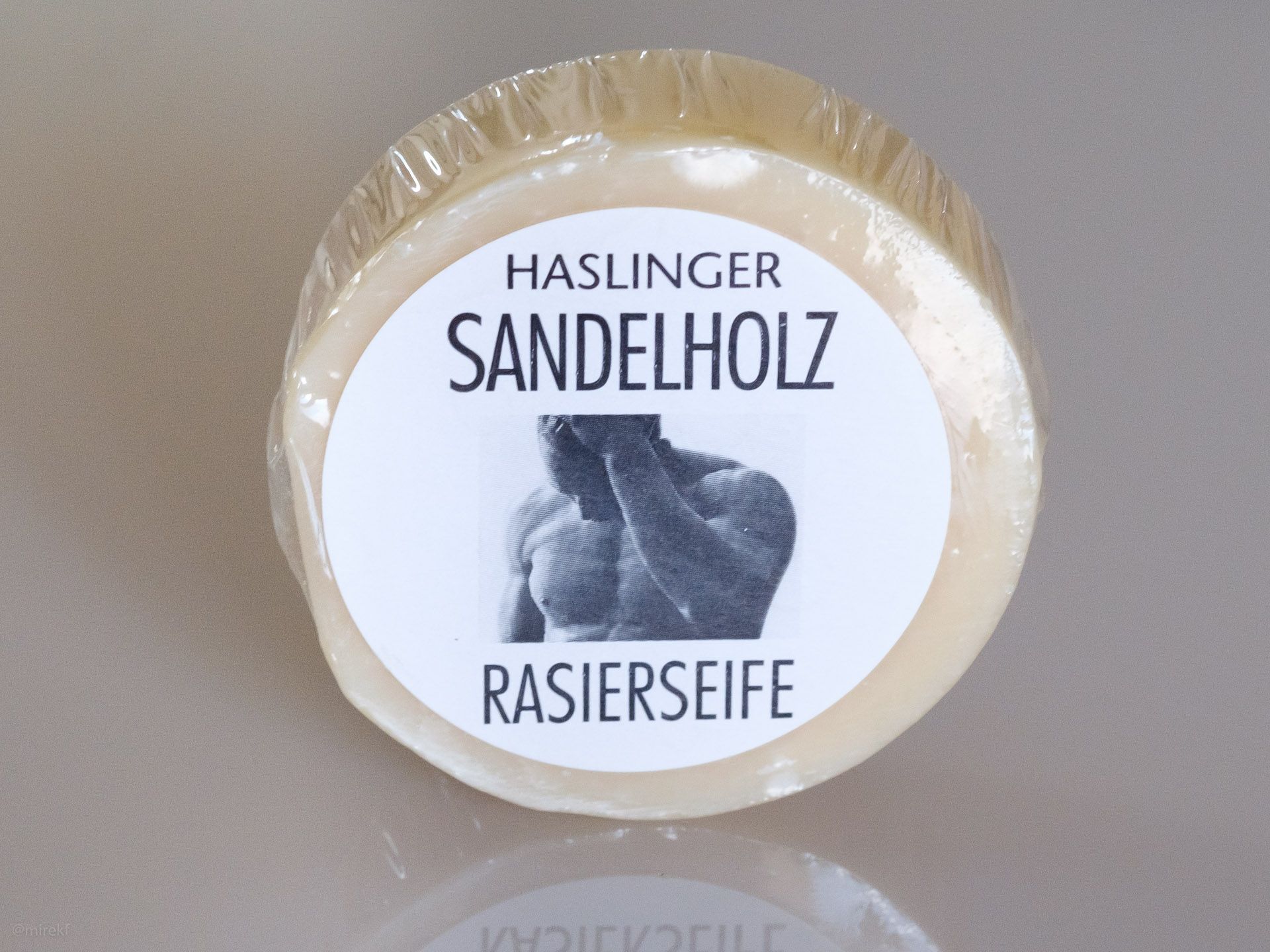 Mydło do golenia Haslinger Sandalholz Rasierseife (Shaving Soap)