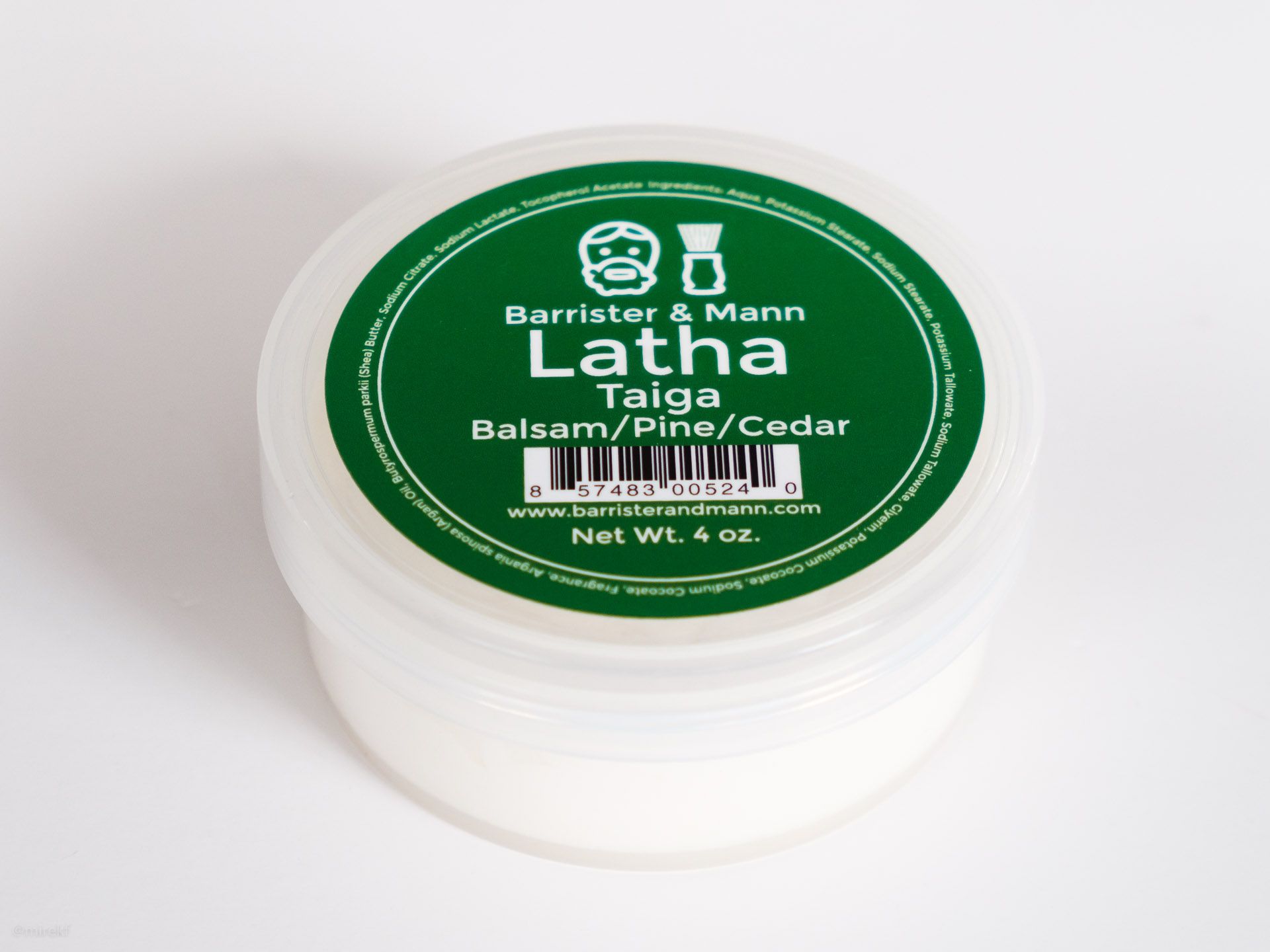 Opakowanie mydła do golenia Barrister & Mann Latha Taiga Shaving Soap