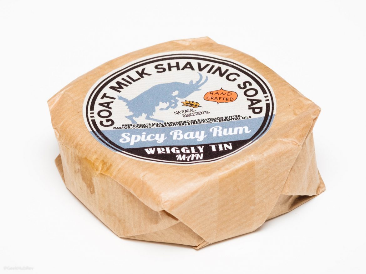 Opakowanie mydła do golenia Wriggly Tin Spice Bay Rum Goat Milk Shaving Soap